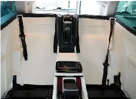 Encircling cabin assembly