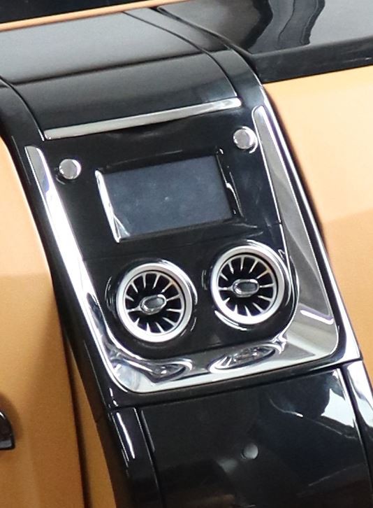 Automobilių oro vėdinimas verslo furgonui