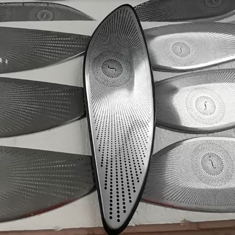 Automobilio priekinių durų garsiakalbio dangtelis