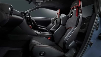 „Nissan GT-R“ vėl buvo perdarytas. Kiek laiko galima parduoti R35?