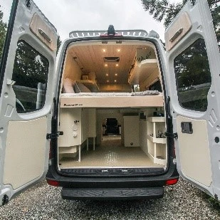 Vans bed Vans bed