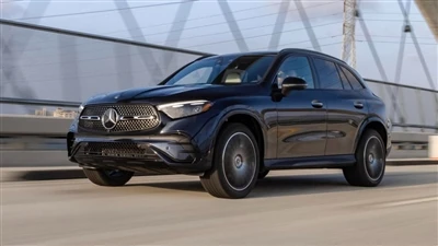 Kas konkuruoja su Mercedes GLC300