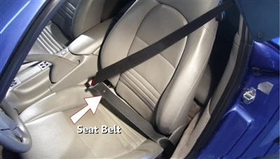 Kaip veikia automobilio saugos diržai