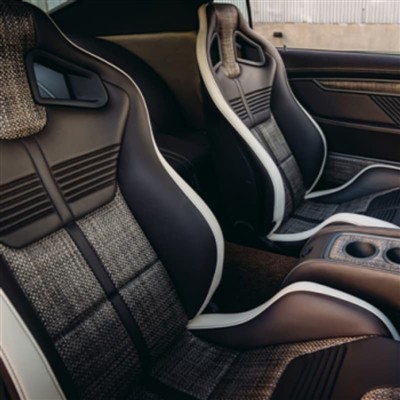 Ar galiu savo automobilyje sumontuoti pritaikytas sėdynes